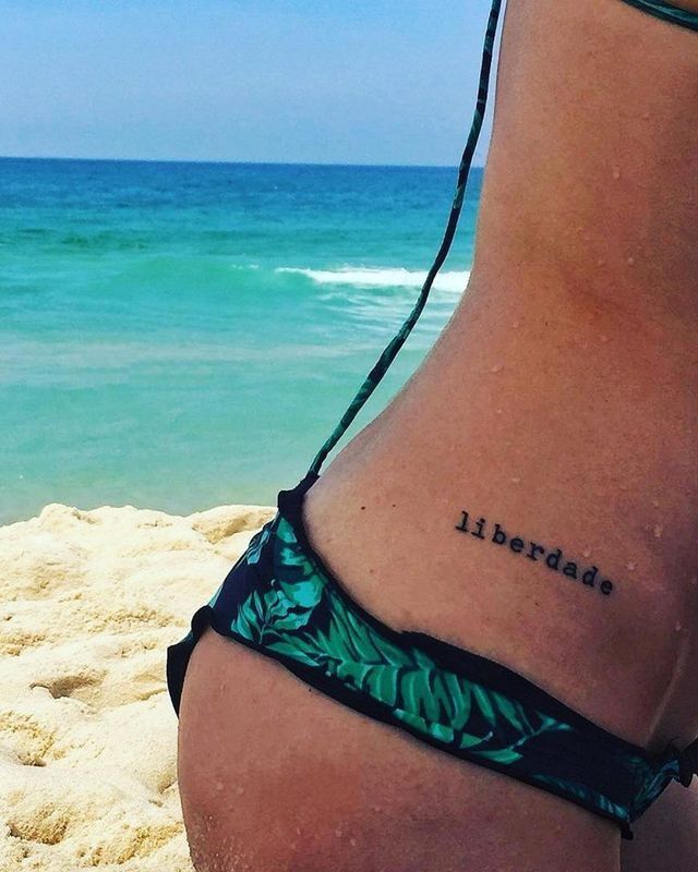 kiểu tattoo kí tự đặc biệt ở eo kiểu tattoo kí tự đặc biệt ở eo