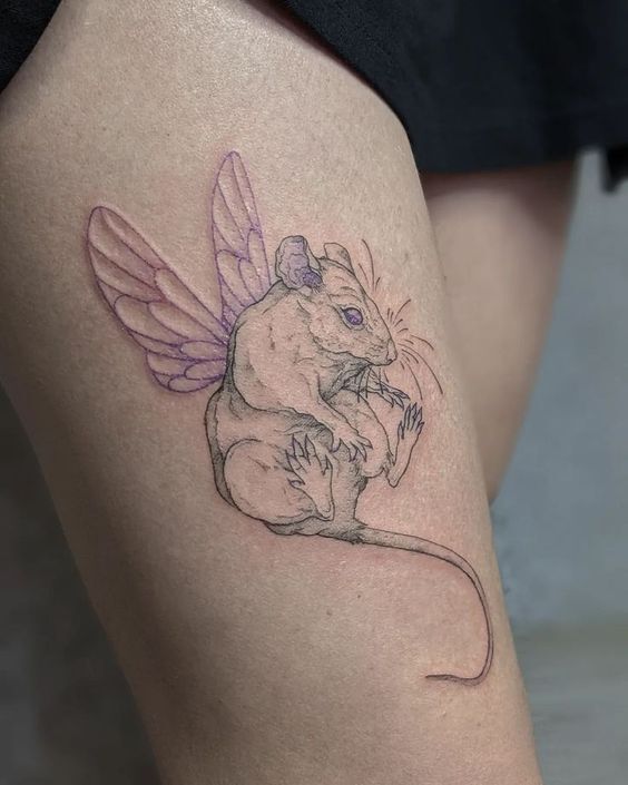 Một hình xăm mini cực đơn giản cho năm con chuột tattoo mini tuổi tý siêu đơn giản