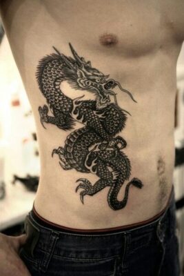 biểu tượng con rồng hùng mạnh ở bên cạnh Top 888+ hình xăm bên hông siêu cuốn hút - Genztattoo