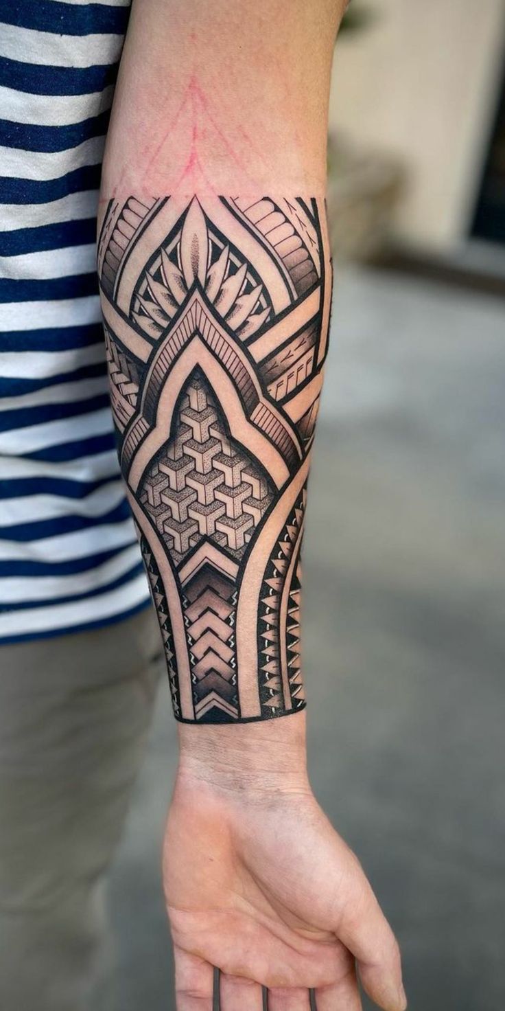hình xăm hoa văn trên cánh tay Top 400+ hình xăm cẳng tay cho nam nữ được chọn lọc - Genztattoo