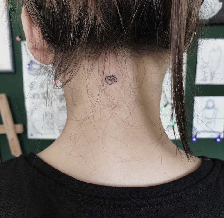 Tổng hợp 666+ hình xăm chữ sau gáy độc lạ và chất lừ - Genztattoo