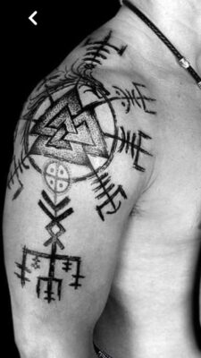 Không thể rời mắt khỏi phong cách xăm chữ rune bắp tay Top 777+ hình xăm cổ ngữ rune độc lạ và ấn tượng - Genztattoo