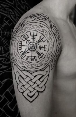 Mẫu hình xăm bắp tay biểu tượng rune Top 777+ hình xăm cổ ngữ rune độc lạ và ấn tượng - Genztattoo