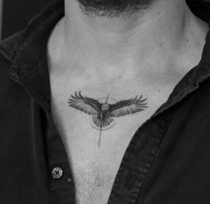 Hình xăm đại bàng nổi bật trên ngực hình tattoo chim đại bàng nổi bật trên ngực