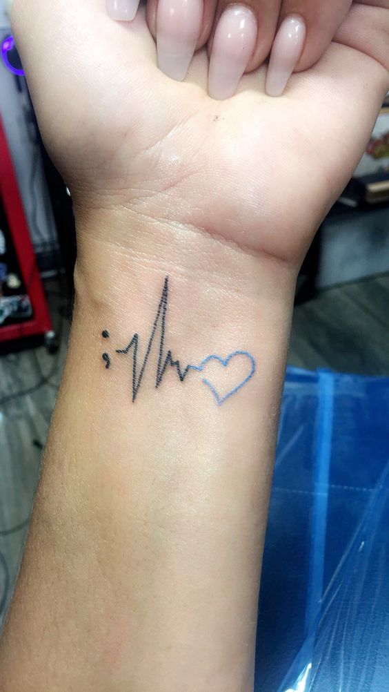Hơn 300+ hình xăm dấu chấm phẩy hot trend gần đây - Genztattoo