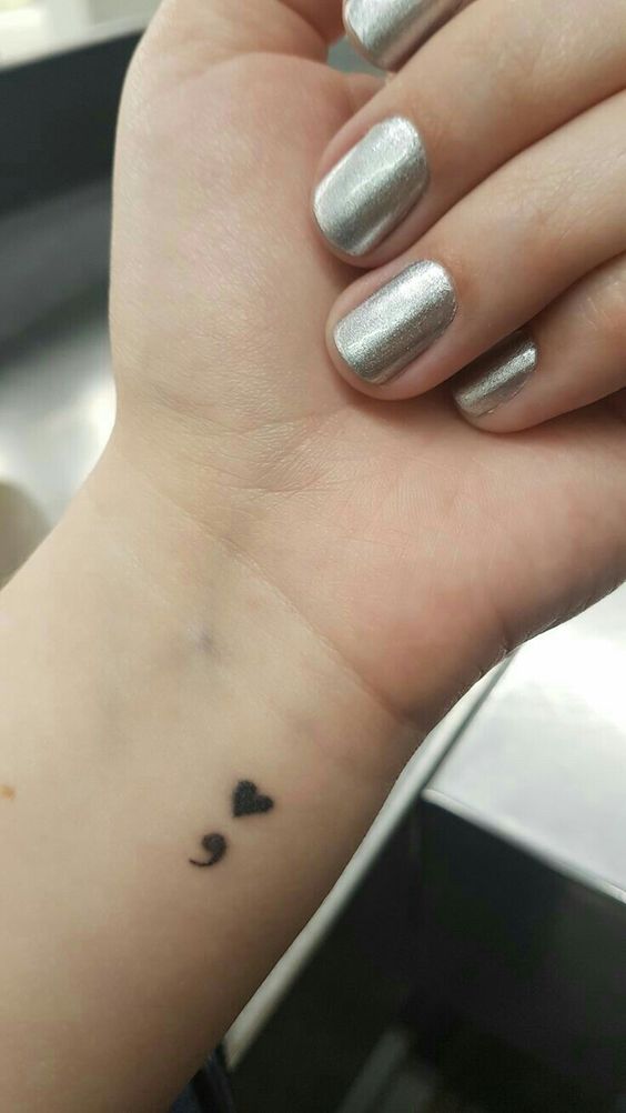 Hơn 300+ hình xăm dấu chấm phẩy hot trend gần đây - Genztattoo