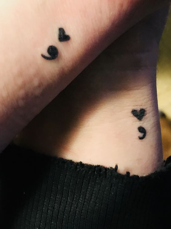 Hơn 300+ hình xăm dấu chấm phẩy hot trend gần đây - Genztattoo