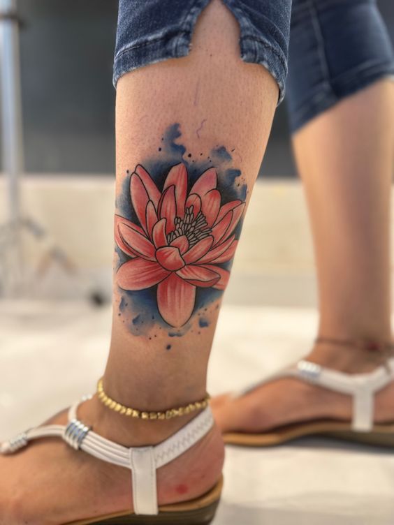 222+ hình xăm hoa sen cho nữ cực tinh tế và ấn tượng - Genztattoo