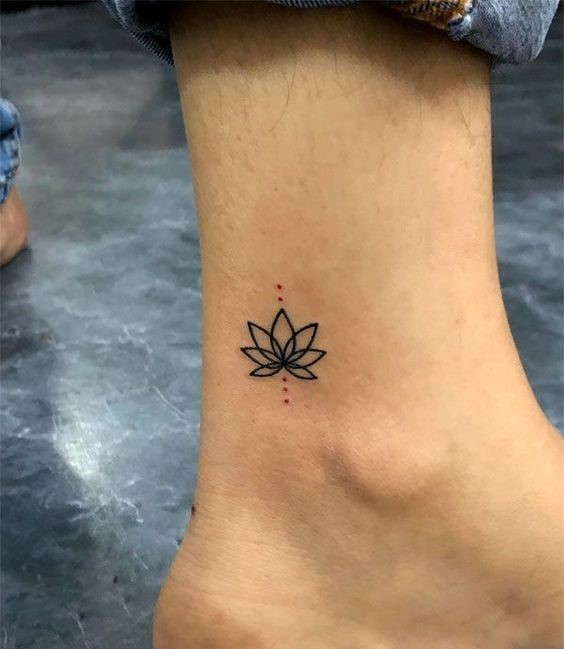 222+ hình xăm hoa sen cho nữ cực tinh tế và ấn tượng - Genztattoo