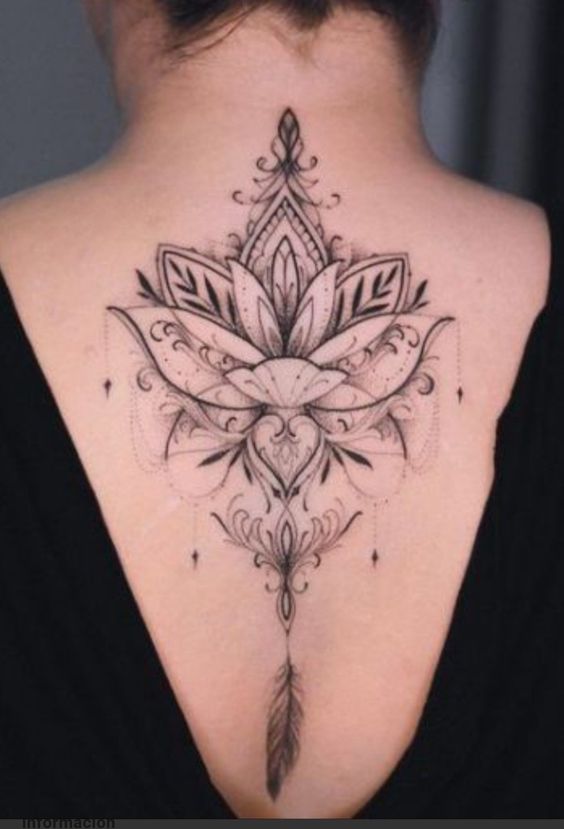 222+ hình xăm hoa sen cho nữ cực tinh tế và ấn tượng - Genztattoo