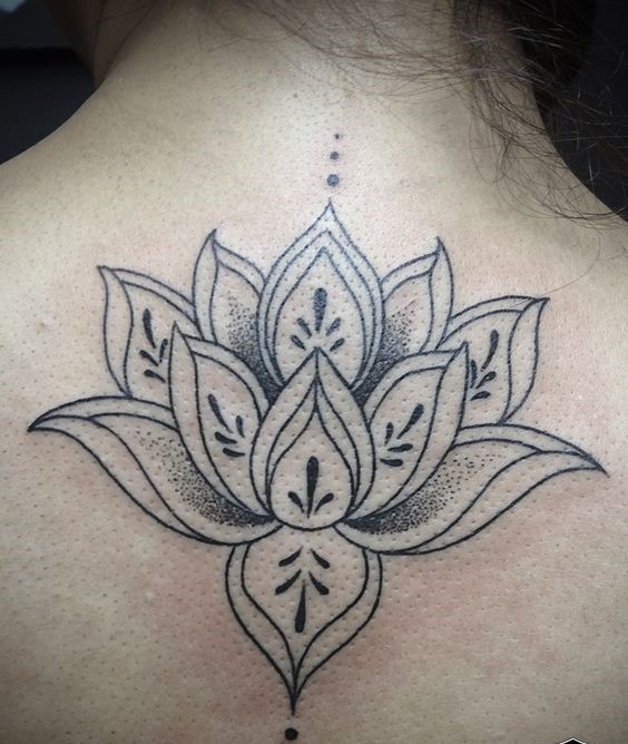 222+ hình xăm hoa sen cho nữ cực tinh tế và ấn tượng - Genztattoo