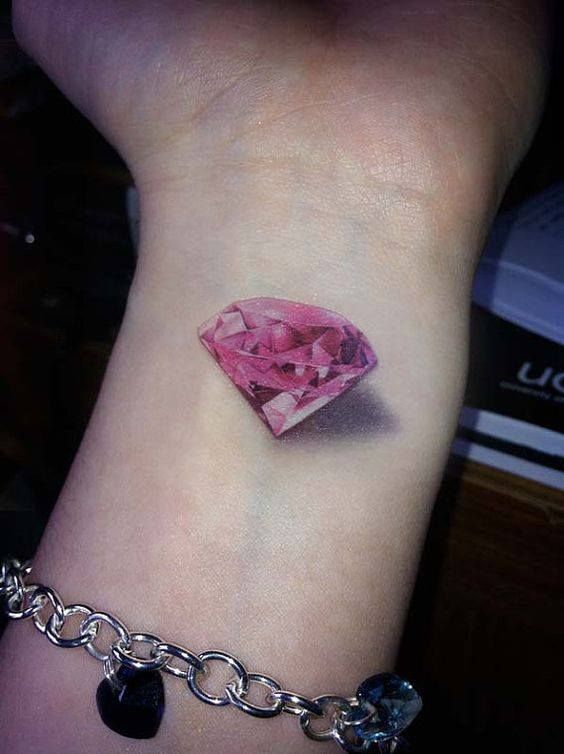 mẫu tattoo hình kim cương đầy ý nghĩa