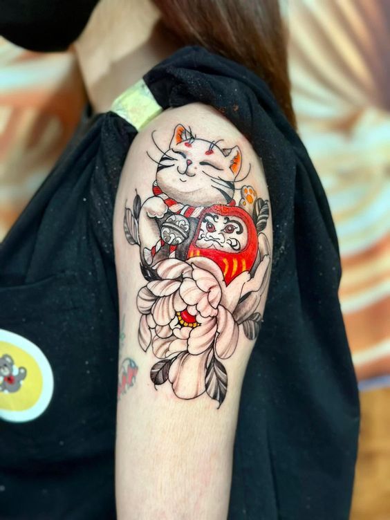 mẫu tattoo với nhiều biểu tượng ý nghĩa