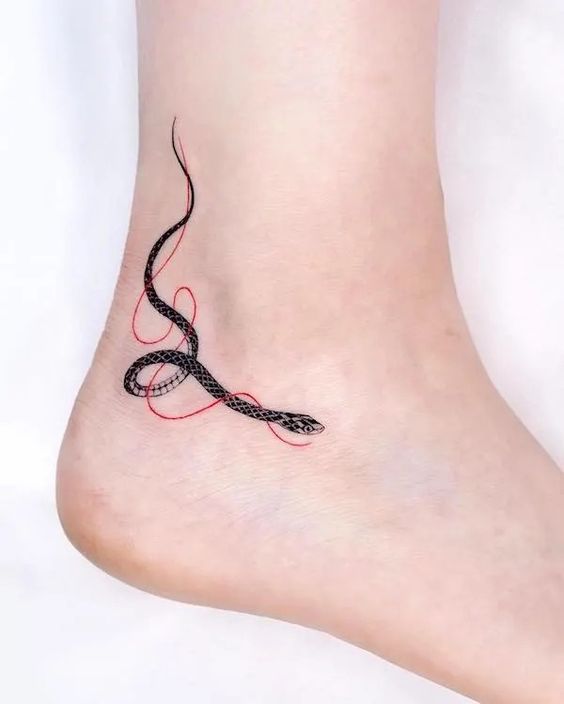 150 hình xăm mini ở chân độc đáo cho nam và nữ - Genztattoo