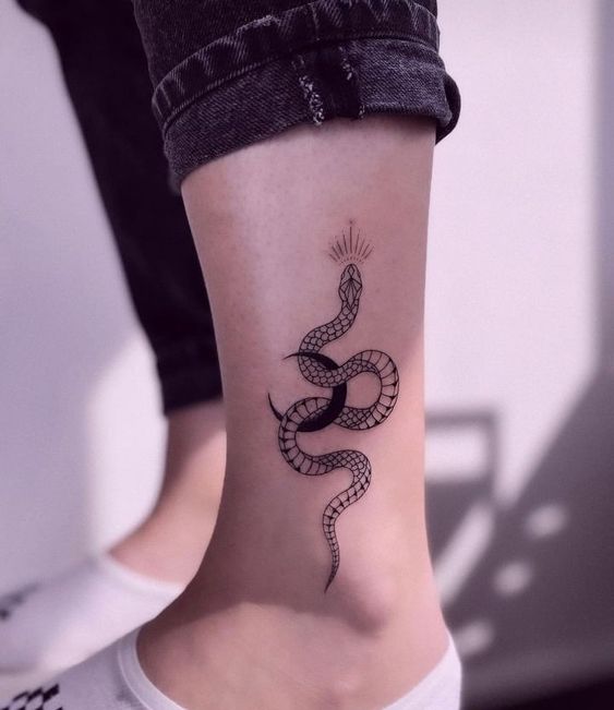 150 hình xăm mini ở chân độc đáo cho nam và nữ - Genztattoo