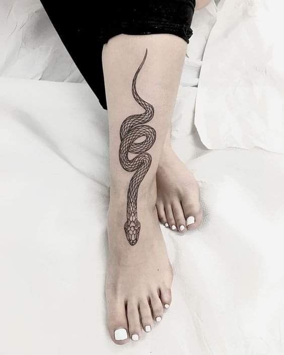 150 hình xăm mini ở chân độc đáo cho nam và nữ - Genztattoo