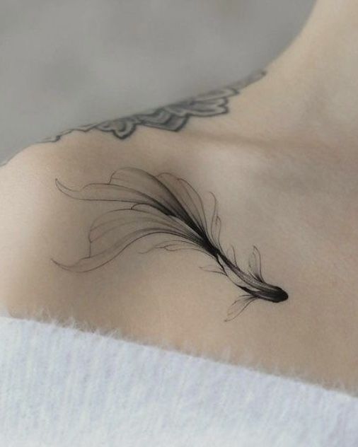 hình xăm cá chép đen mini siêu ngầu hình xăm con cá chép mini màu đen cực chất