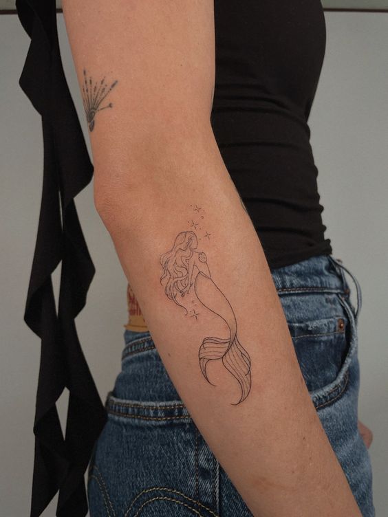 Hình xăm nàng tiên cá nhỏ trên cánh tay 99 hình xăm nàng tiên cá mini cực xinh đẹp và dễ thương - Genztattoo