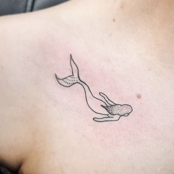 Hình xăm nàng tiên cá nhỏ xinh xắn trên ngực 99 hình xăm nàng tiên cá mini cực xinh đẹp và dễ thương - Genztattoo