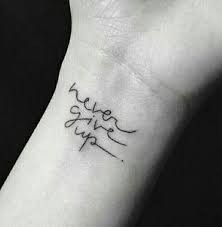 Gợi ý 700+ mẫu hình xăm chữ never give up khích lệ tinh thần - Genztattoo