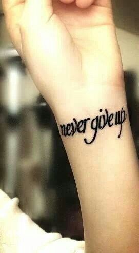 Gợi ý 700+ mẫu hình xăm chữ never give up khích lệ tinh thần - Genztattoo