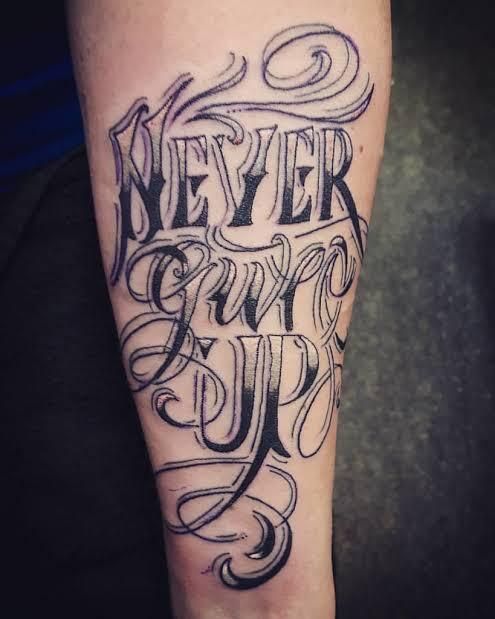 Gợi ý 700+ mẫu hình xăm chữ never give up khích lệ tinh thần - Genztattoo