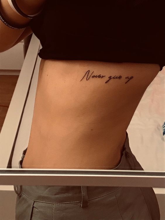 Gợi ý 700+ mẫu hình xăm chữ never give up khích lệ tinh thần - Genztattoo