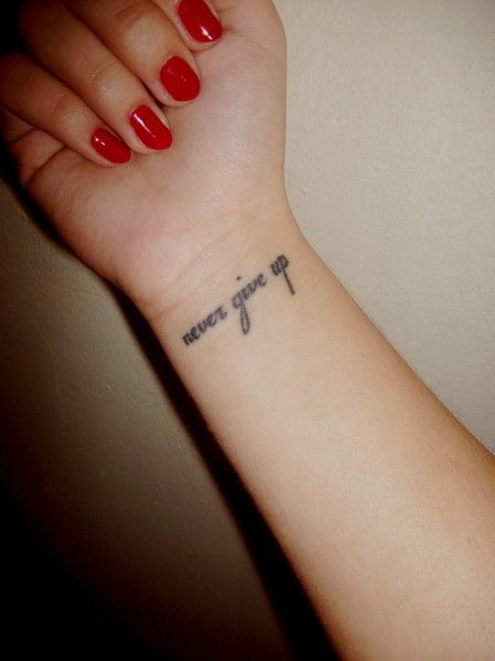 Gợi ý 700+ mẫu hình xăm chữ never give up khích lệ tinh thần - Genztattoo