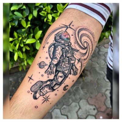 Gợi ý 666+ hình xăm phi hành gia hot nhất hiện nay - Genztattoo