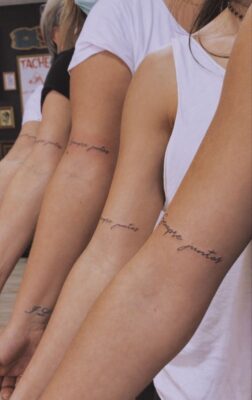 Gợi ý 999+ mẫu hình xăm chữ ý nghĩa về tình bạn - Genztattoo