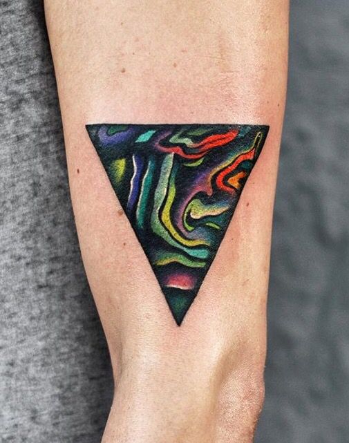 Trọn bộ 333+ hình xăm tam giác cá tính và ấn tượng - Genztattoo