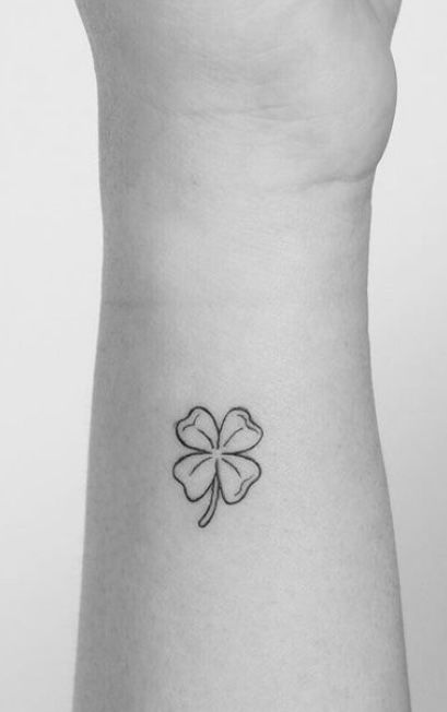 250 hình xăm mini cỏ 3 lá và 4 lá - Genztattoo