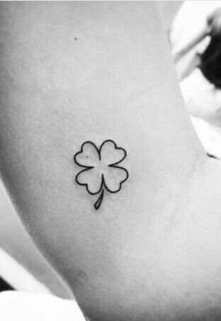 250 hình xăm mini cỏ 3 lá và 4 lá - Genztattoo