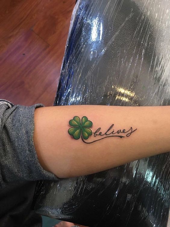 250 hình xăm mini cỏ 3 lá và 4 lá - Genztattoo