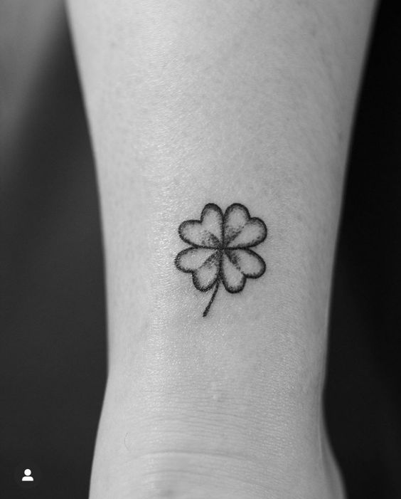 250 hình xăm mini cỏ 3 lá và 4 lá - Genztattoo
