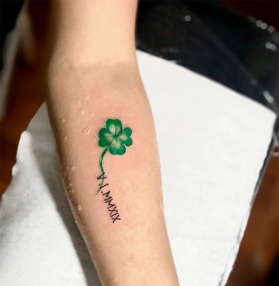 250 hình xăm mini cỏ 3 lá và 4 lá - Genztattoo