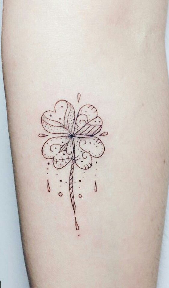 250 hình xăm mini cỏ 3 lá và 4 lá - Genztattoo