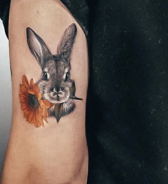 hình xăm thỏ ở cánh tay cho nữ Gợi ý 444+ hình xăm con thỏ cute, dễ thương, độc đáo - Genztattoo