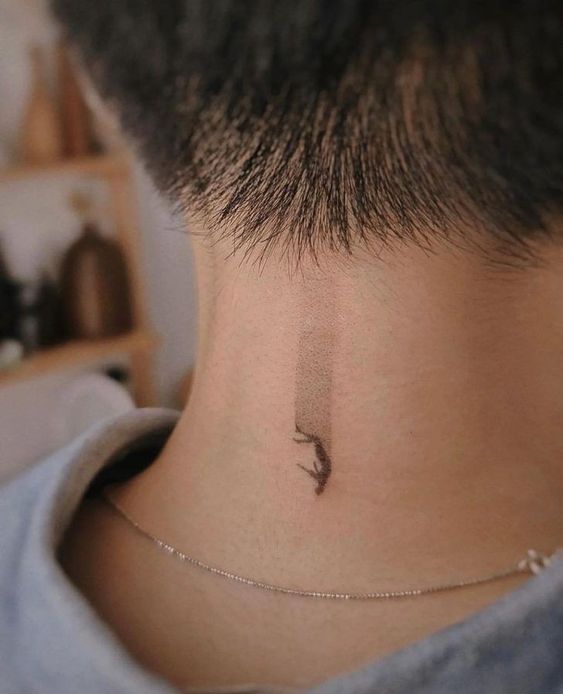 hình xăm mini ở cổ cho nam Tuyển chọn 250 hình xăm mini ở gáy cho nam và nữ độc lạ - Genztattoo