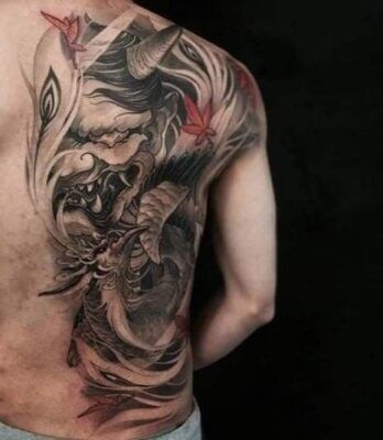 hình xăm xua đuổi tà ma quỷ dữ