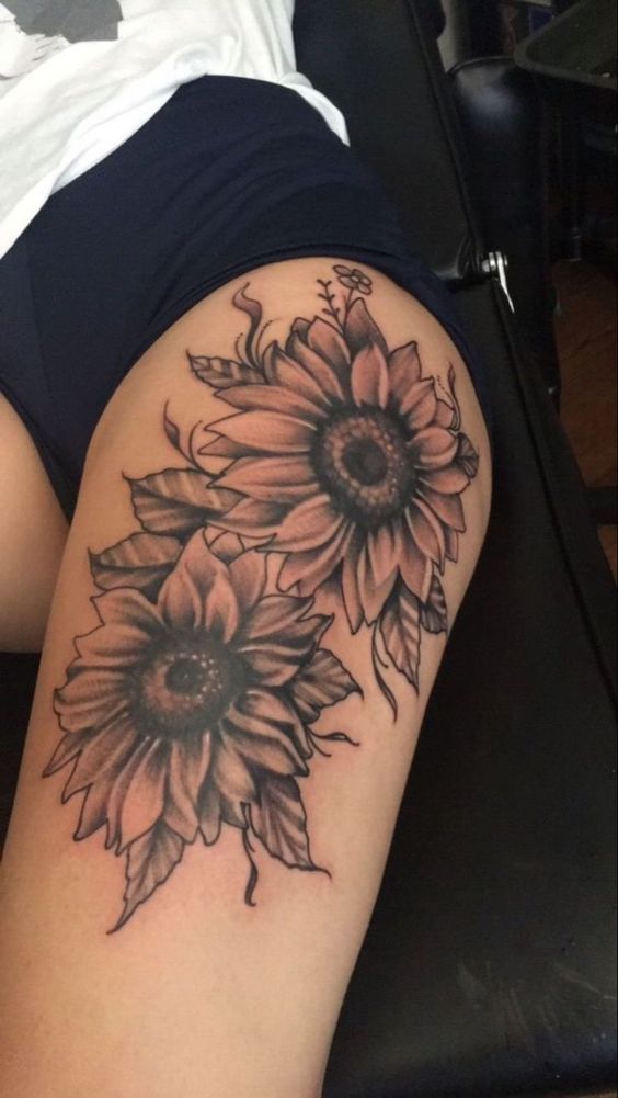 hình xăm hoa đẹp ở đùi cho nữ 333+ hình xăm hoa đẹp cho nữ nhẹ nhàng và tinh tế - Genztattoo