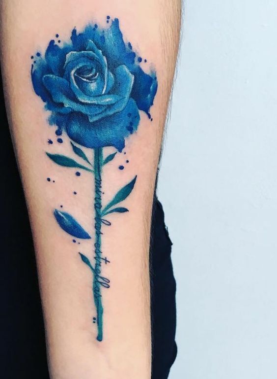 ý tưởng hình xăm hoa hồng xanh ý tưởng tattoo cành hoa hồng xanh