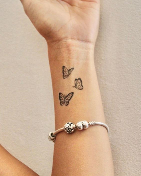 hình xăm con bướm mini ba 299 hình xăm mini ở cổ tay đẹp và ý nghĩa được chọn lọc - Genztattoo