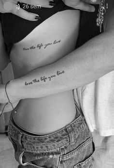 kiểu tattoo chữ dưới ngực siêu đẹp kiểu tattoo chữ dưới ngực siêu đẹp