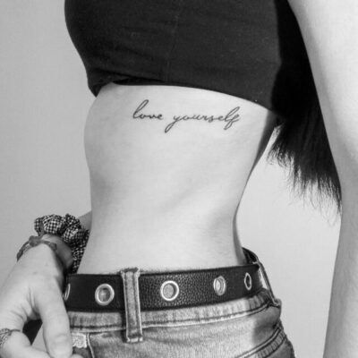 mẫu tattoo chữ ý nghĩa cho bản thân mẫu tattoo chữ ý nghĩa cho bản thân