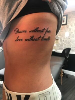 hình tattoo dòng chữ tiếng anh ý nghĩa hình tattoo dòng chữ tiếng anh ý nghĩa