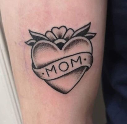 Top 999+ hình xăm chữ mom dad siêu độc đáo và ấn tượng - Genztattoo