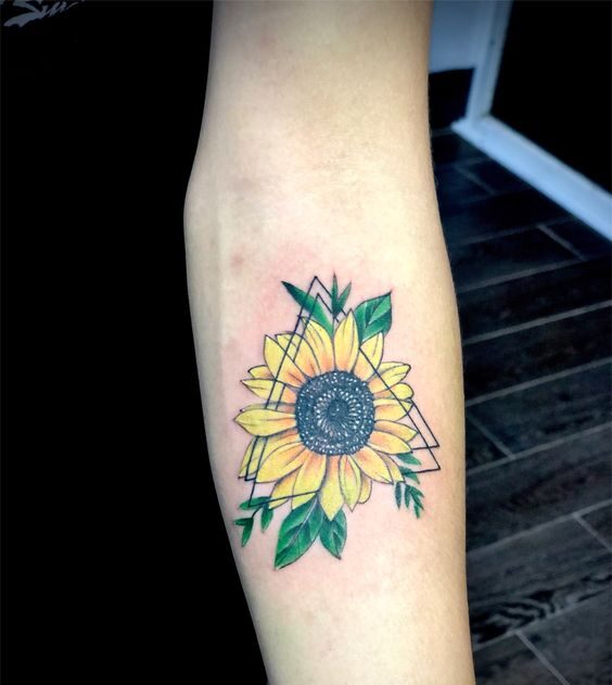 hình xăm hoa may mắn cho nam 666+ hình xăm hoa may mắn nhiều anh em đang tìm kiếm - Genztattoo
