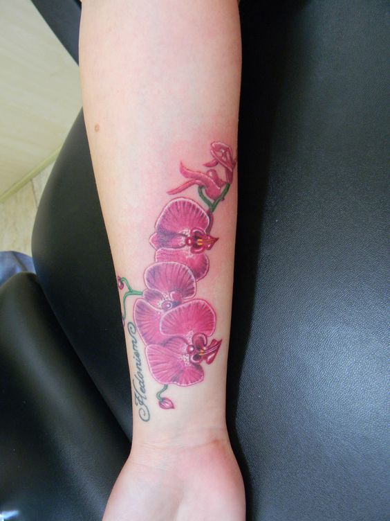 hình xăm hoa may mắn ở cổ tay 666+ hình xăm hoa may mắn nhiều anh em đang tìm kiếm - Genztattoo