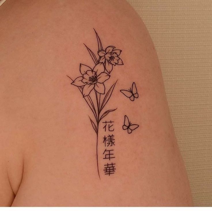 Vườn hoa nhỏ trên vai dành cho các cô gái vườn hoa nhí ở vai cho các bạn nữ